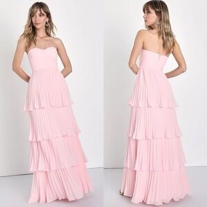 NWT Lulu’s Seriously Sensational Light Pink Strapless Tiered Maxi Dress Size XS